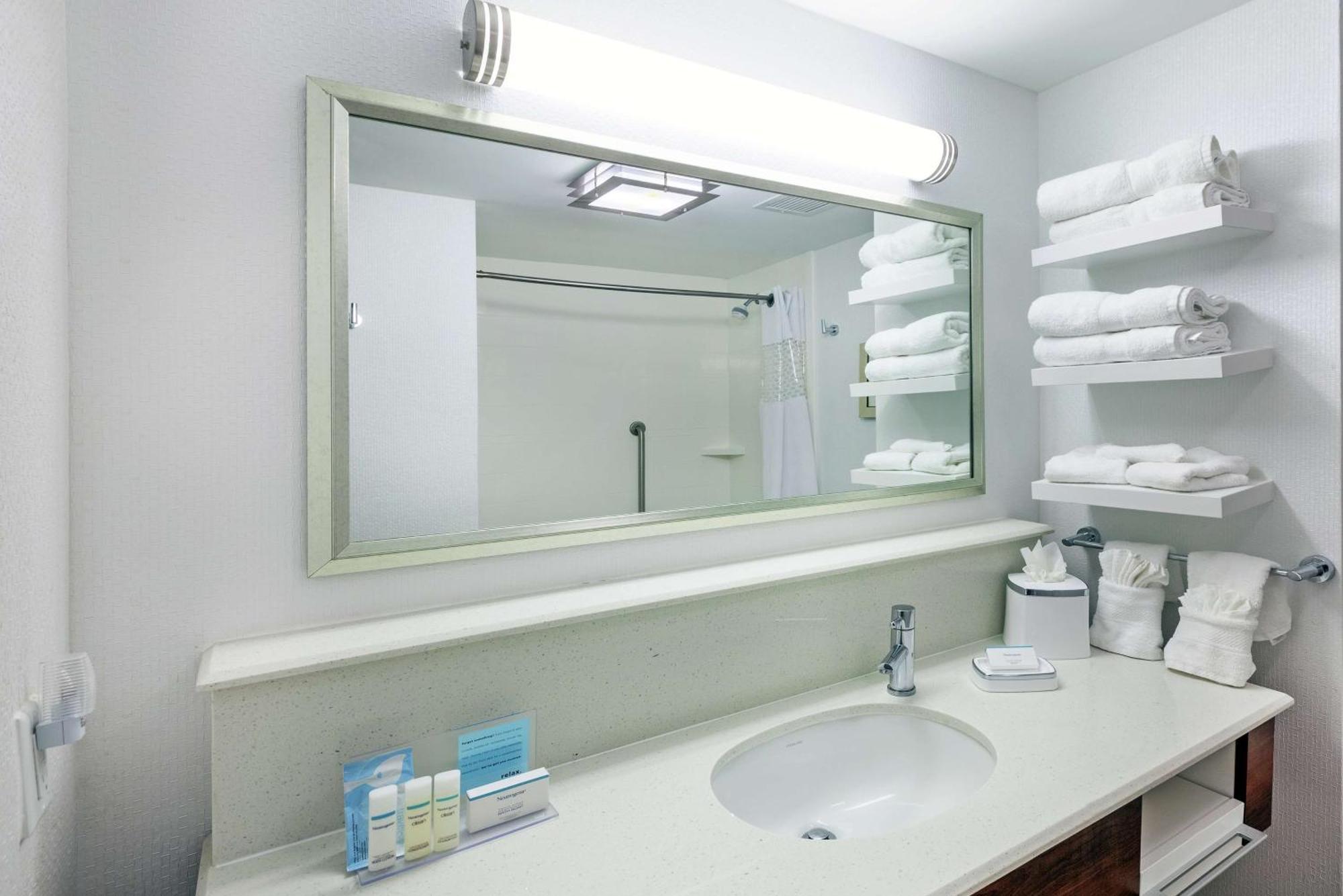 Hampton Inn & Suites Houston North Iah, Tx Bagian luar foto